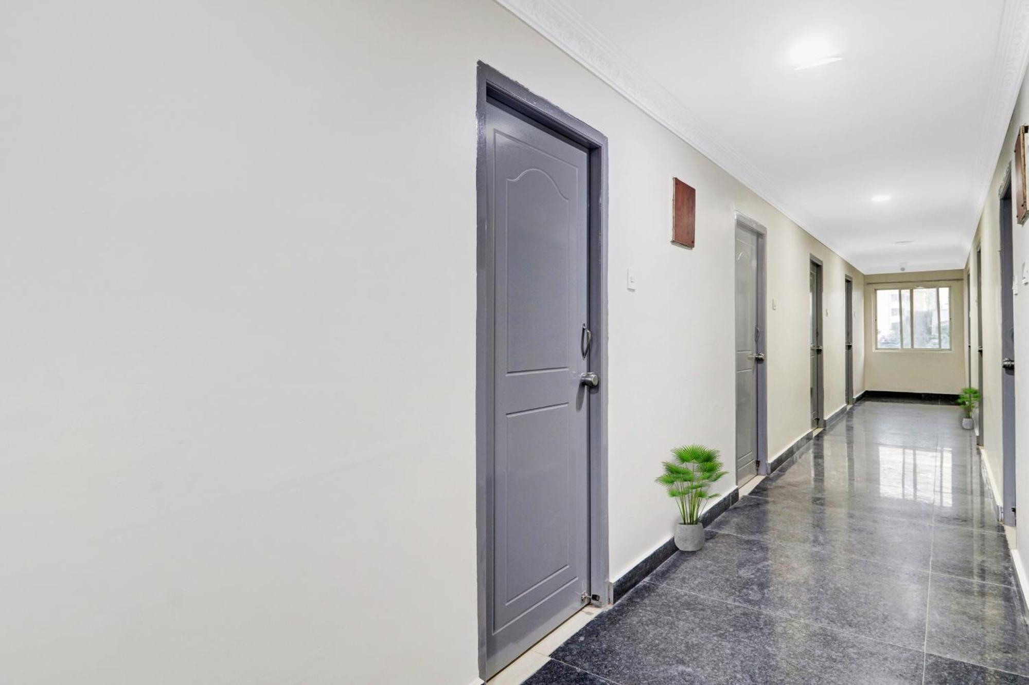 Super Collection O Sahasra Nearkondapur Hyderabad Exterior foto